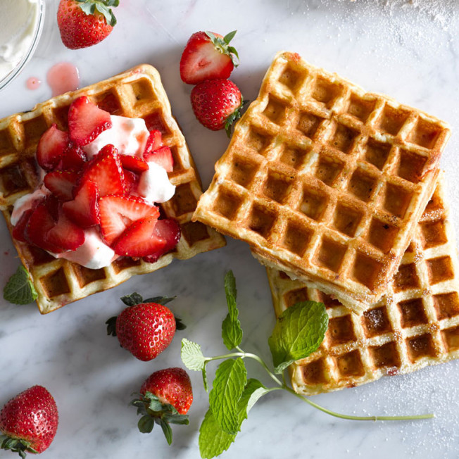MAY-2_waffles-with-strawberries-652x652