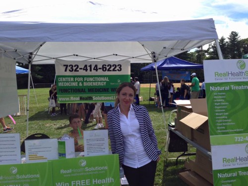 Inna promoting Real Health Solutions at Marlboro Day