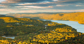 leaf peep Hudson valley