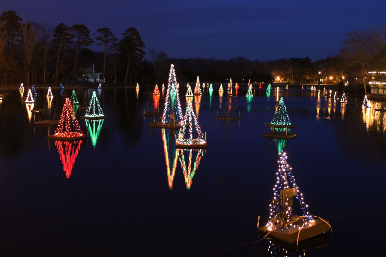 17 MustSee Light Shows in NJ This Holiday Season