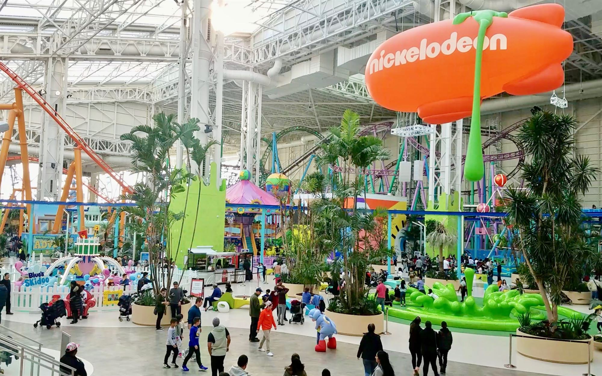 Nickelodeon Universe Scaled 