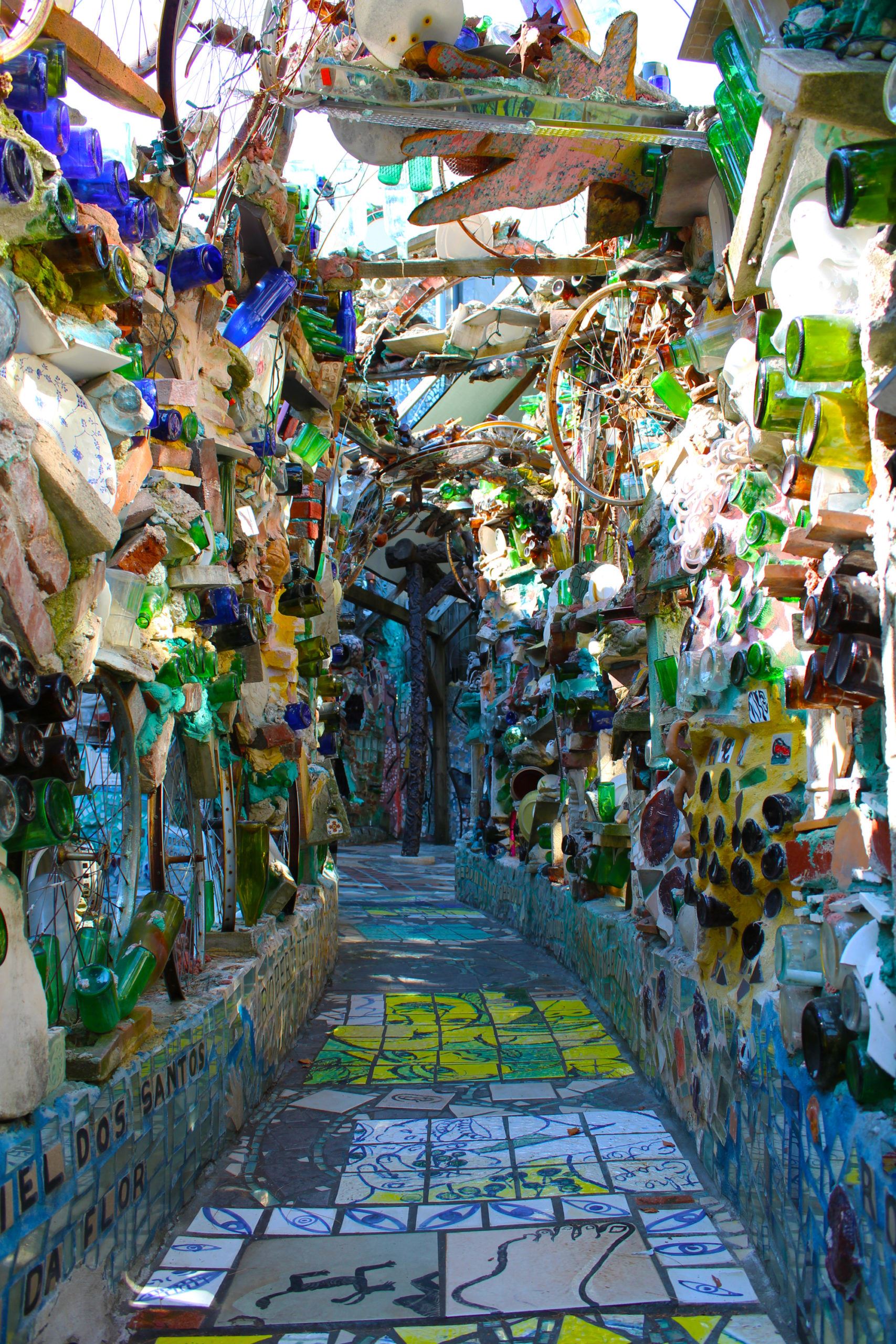 cool things to do in Philly with kids Magic Gardens