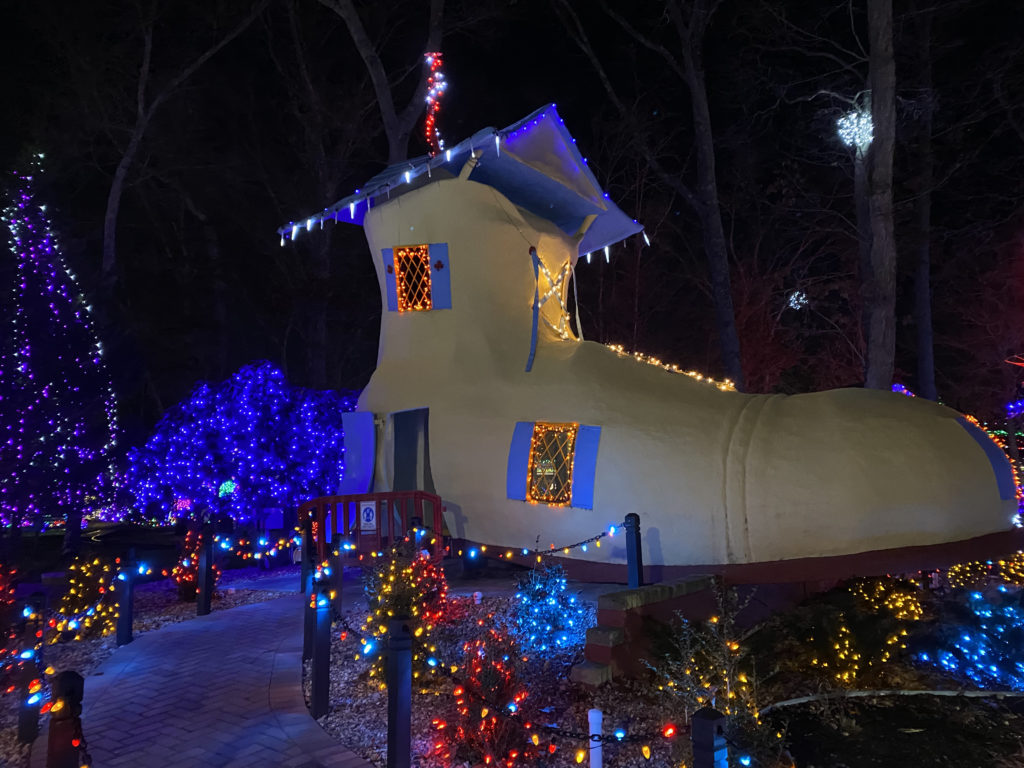 Holiday activities in New Jersey Storybook Land nj mom