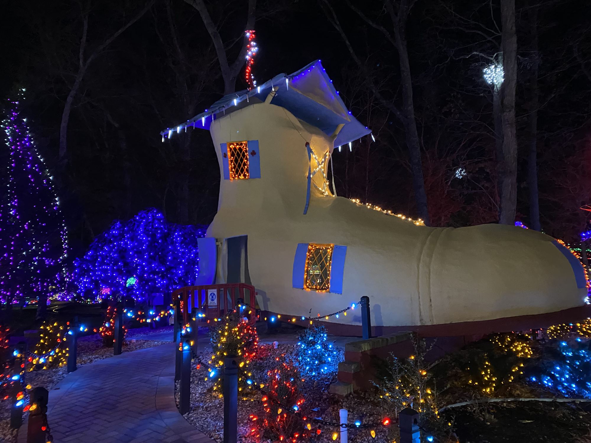 Holiday activities in nj Storybook Land nj mom