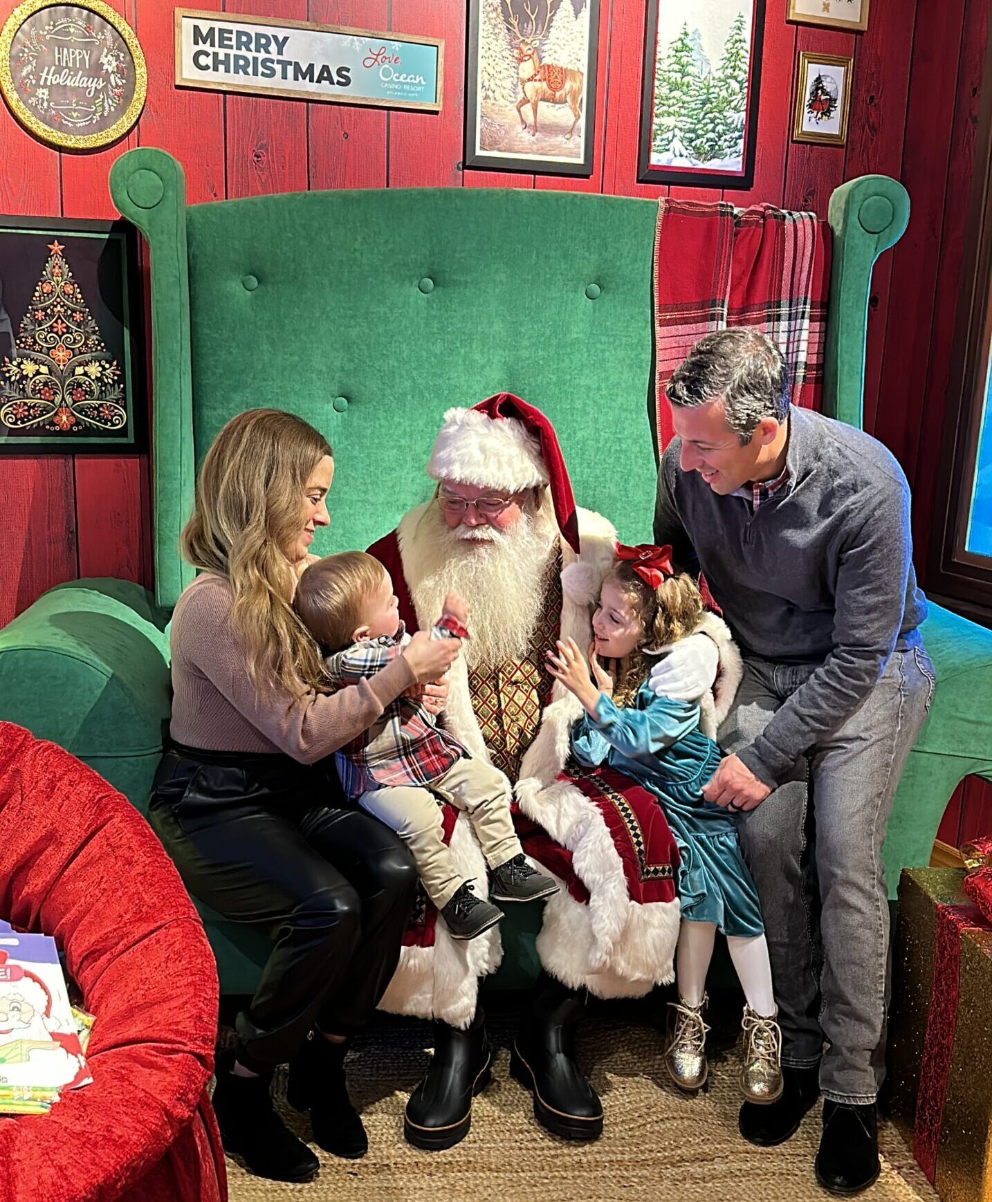 Santa Hideaway Ocean Casino Resort nj mom