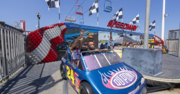 Casino Pier car