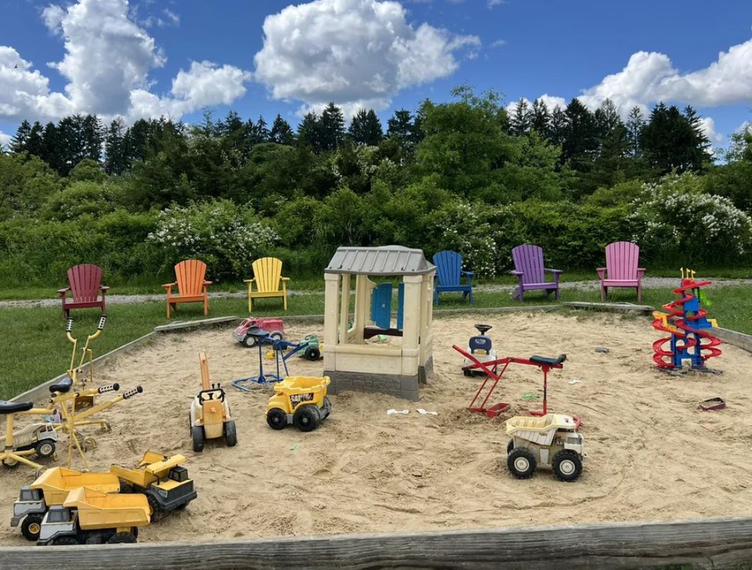 Brookhollow's Barnyard Sand nj mom