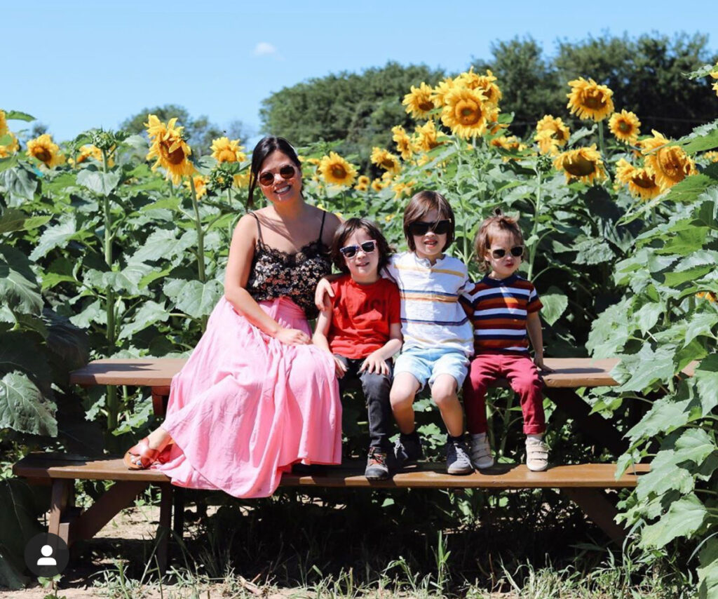 nj mom sunflower farms New Jersey sunflowers fields mazes