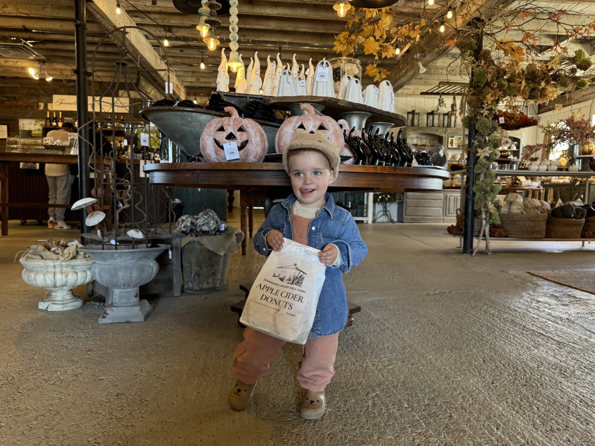 Johnson's Locust Hall Farm bag nj mom