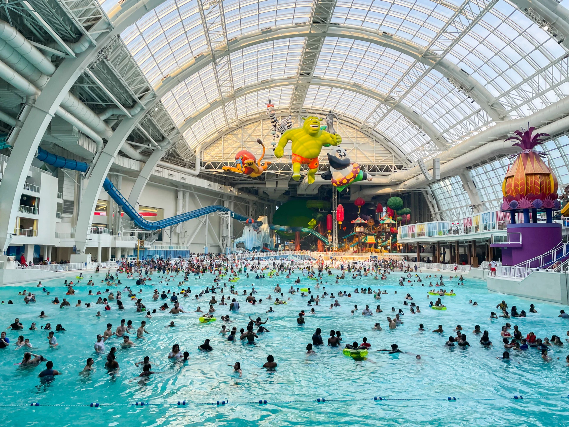 American Dream waterpark feature nj mom