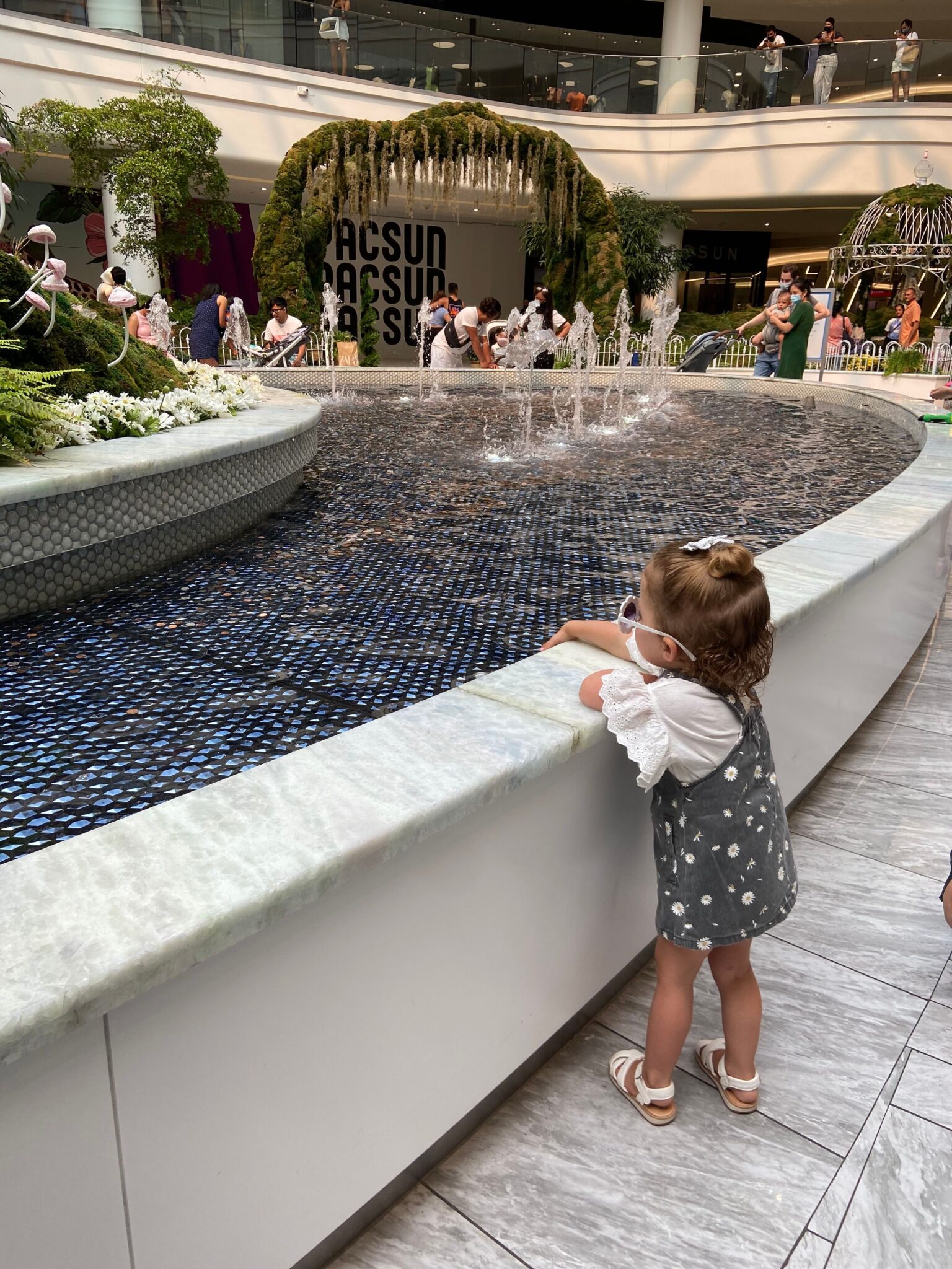 American-Dream-mall-area-e1694526387119