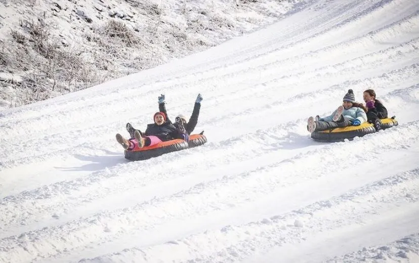 snow tubing nj mom down