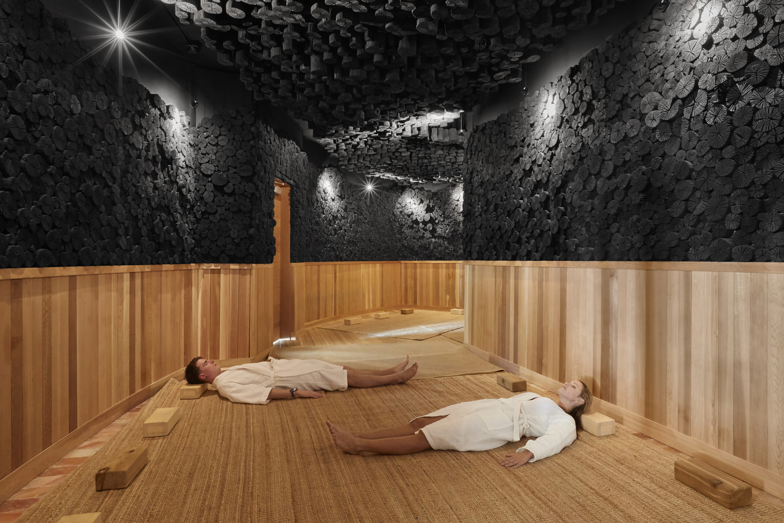 SoJo Spa Club - Charcoal Sauna njmom