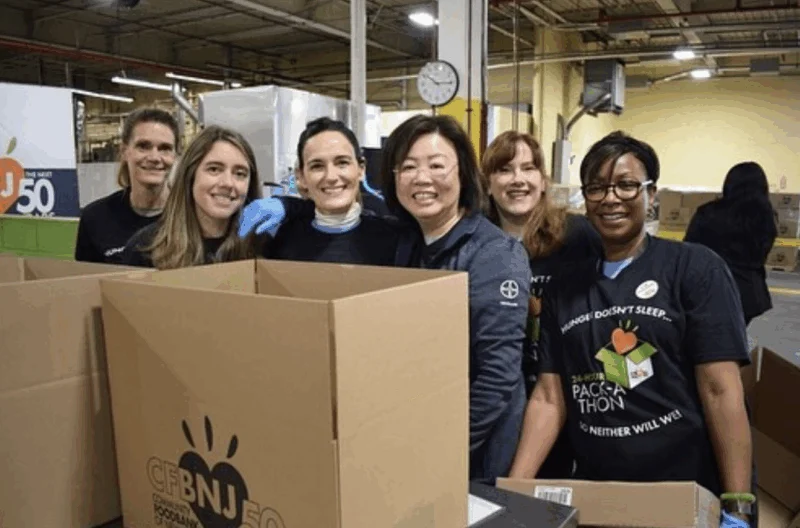 Community Food Bank of NJ box nj mom