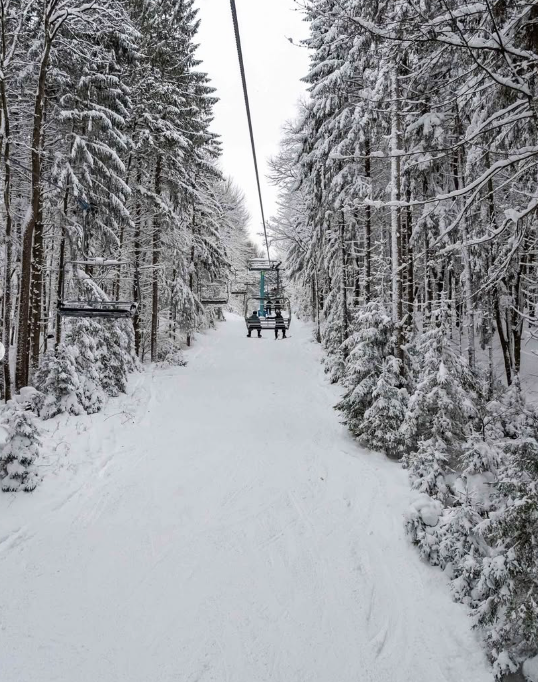 ski Holiday Valley ny mom