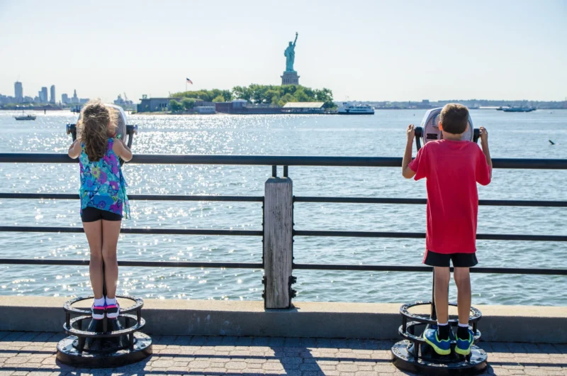Hudson County nj mom statue of liberty